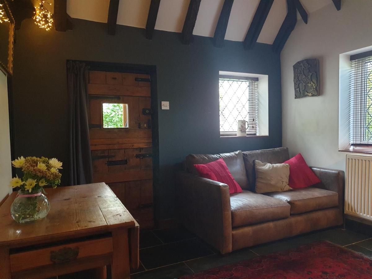 Delightful Cottage On The River Adur Close To Brighton & The Downs No Dogs Sorry Upper Beeding Екстер'єр фото
