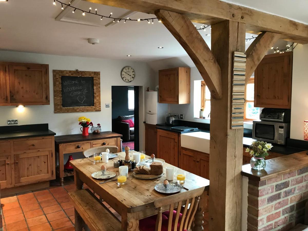 Delightful Cottage On The River Adur Close To Brighton & The Downs No Dogs Sorry Upper Beeding Екстер'єр фото