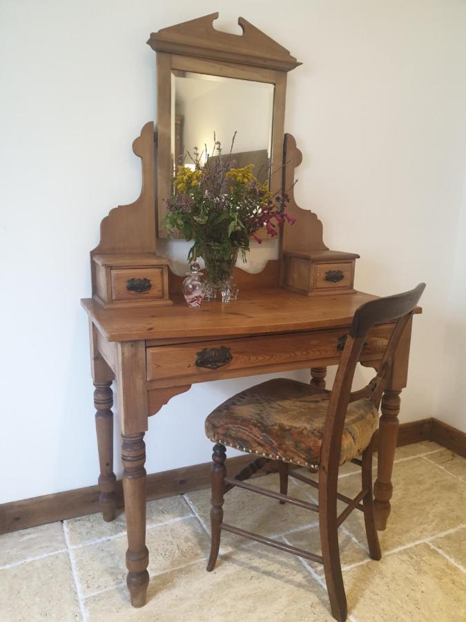 Delightful Cottage On The River Adur Close To Brighton & The Downs No Dogs Sorry Upper Beeding Екстер'єр фото